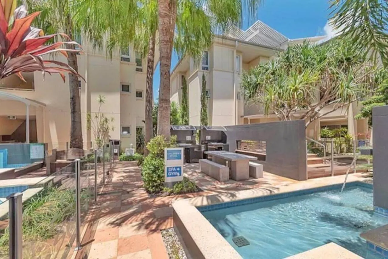 617 Hastings Street Metres To The Beach Noosa Heads