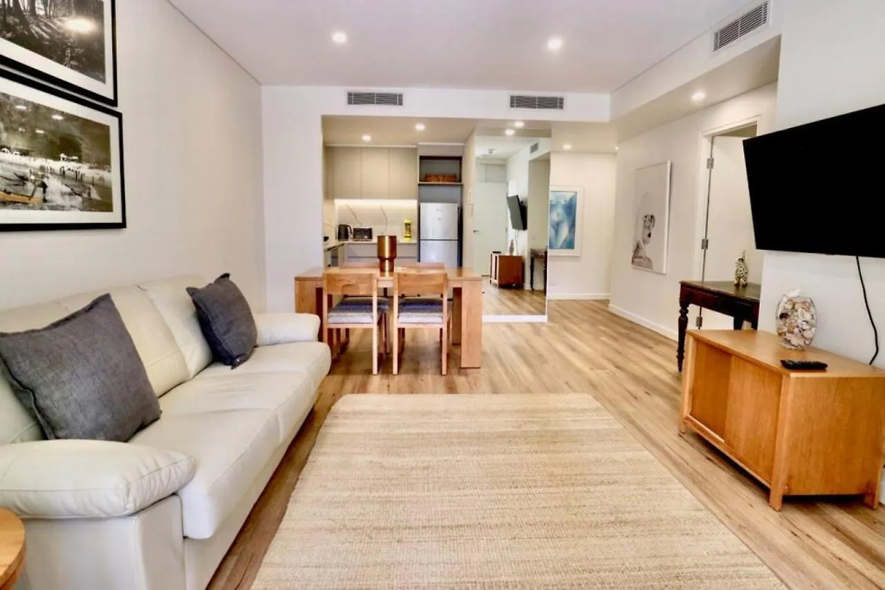 617 Hastings Street Metres To The Beach Noosa Heads Australia