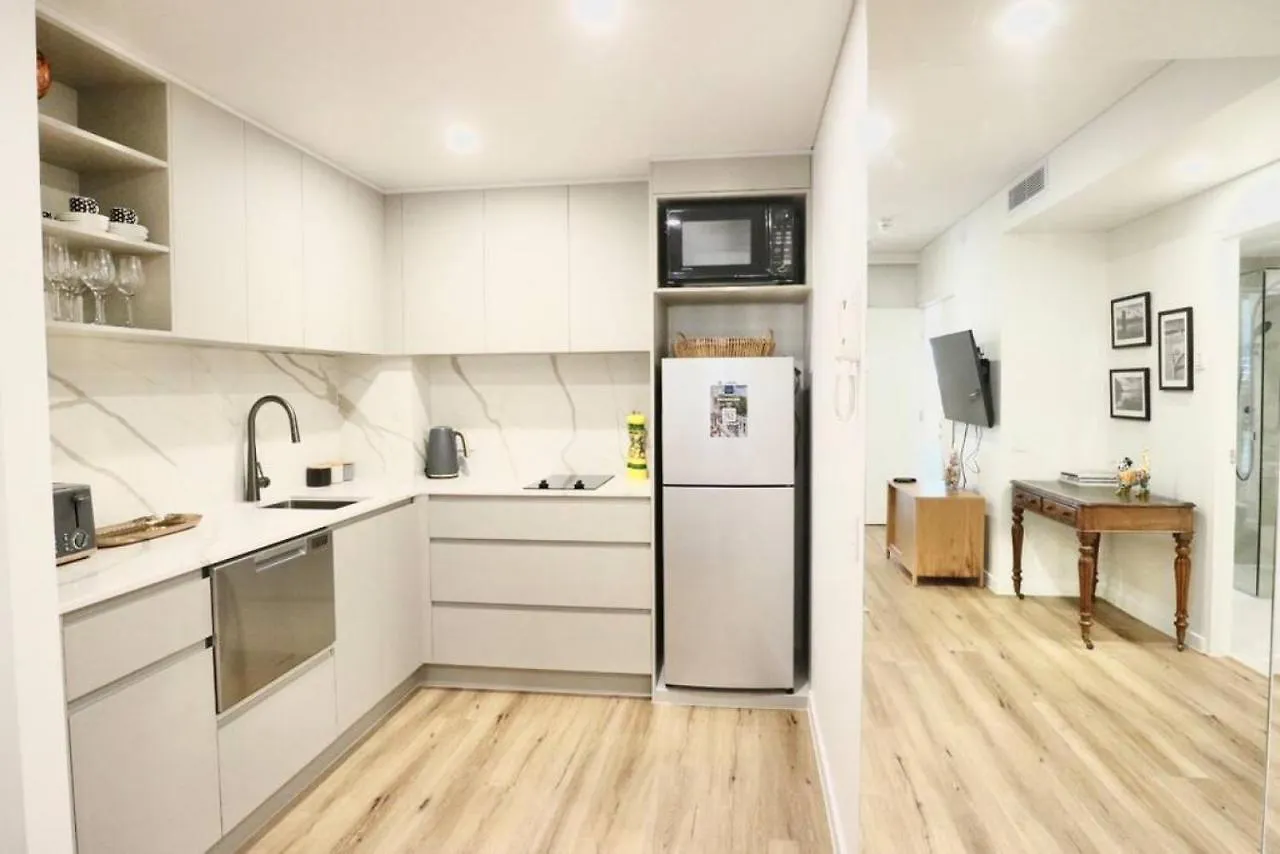 Apartment 617 Hastings Street Metres To The Beach Noosa Heads