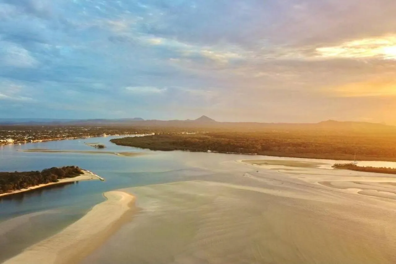 Apartment 617 Hastings Street Metres To The Beach Noosa Heads Australia
