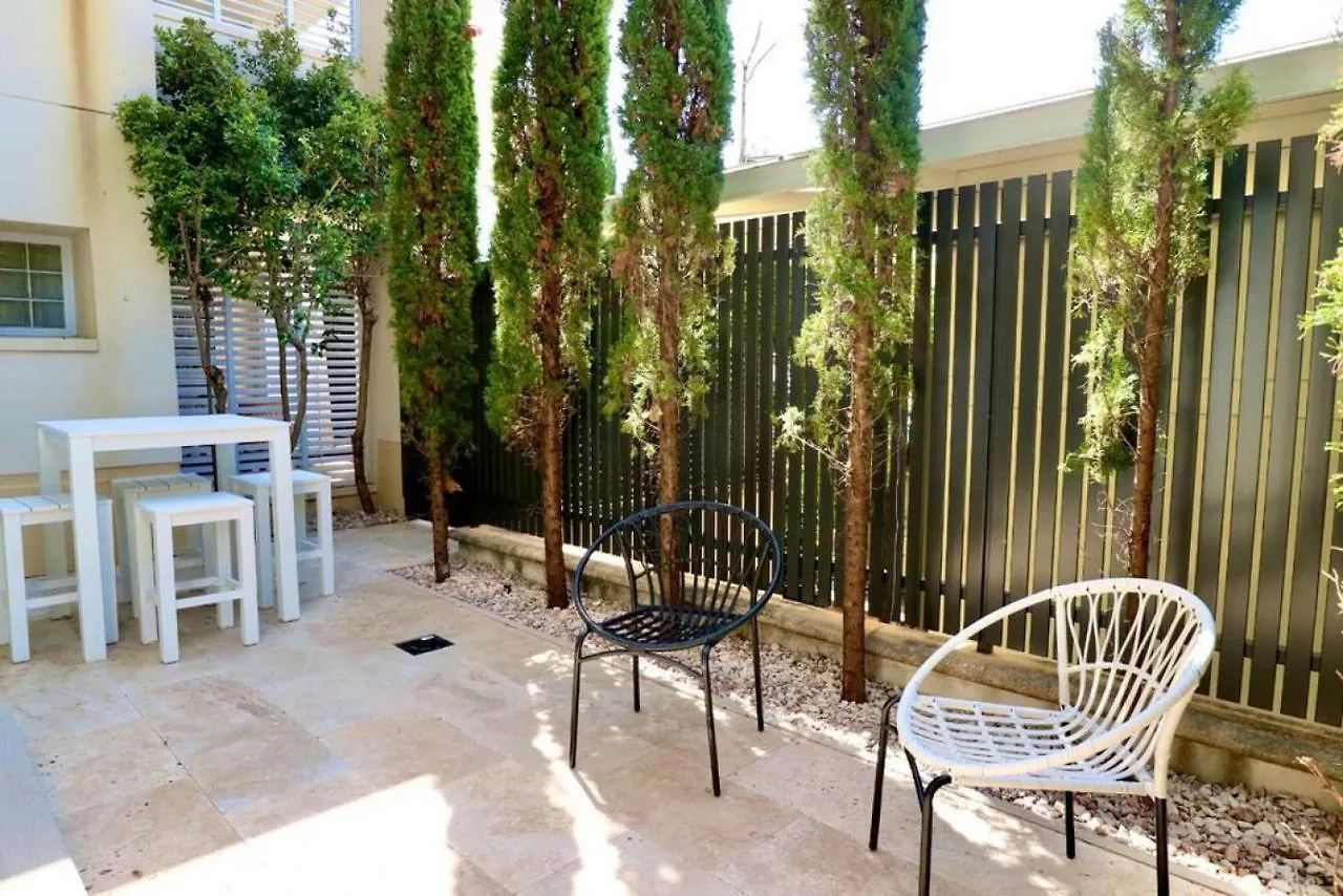 Apartment 617 Hastings Street Metres To The Beach Noosa Heads
