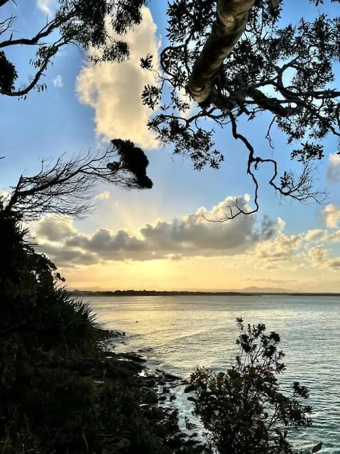 617 Hastings Street Metres To The Beach Noosa Heads